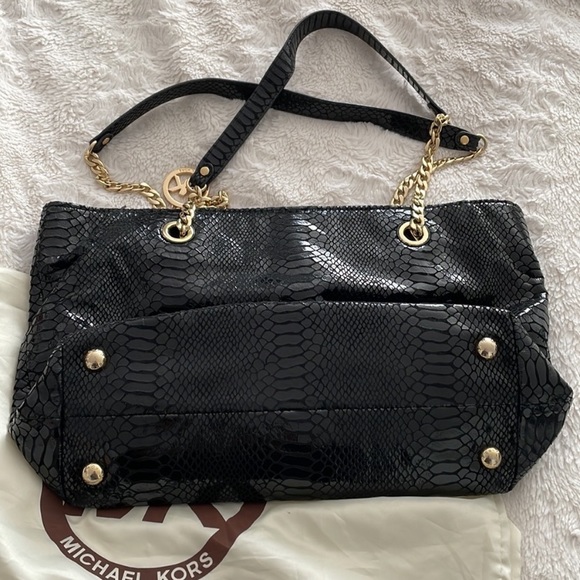 Michael Kors faux python black hand bag - Picture 3 of 5